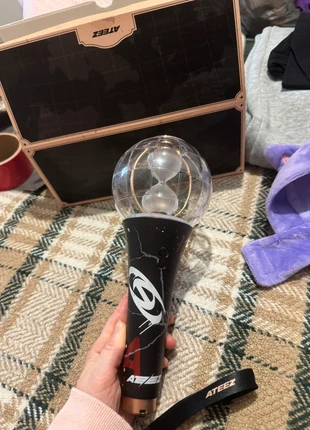 Ateez lighstick, estado: Novo sem etiquetas, €60.00, €63.70 inclui Proteção do Comprador
