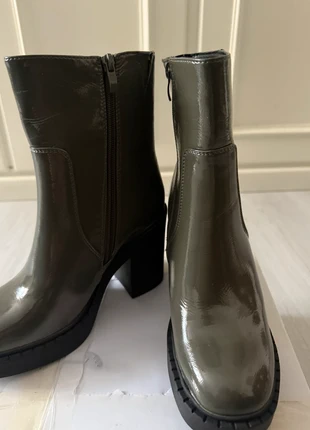 Tronchetti Martin Pescatore, brand: Martin Pescatore, condizioni: Nuovo con cartellino, taglia: 37, €10.00, €11.20 include la Protezione acquisti