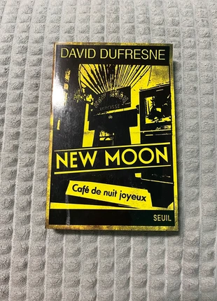 📘 Livre : New Moon: Café de nuit joyeux - Dufresne, David - SEUIL, estado: Bom, €10.00, €11.20 inclui Proteção do Comprador