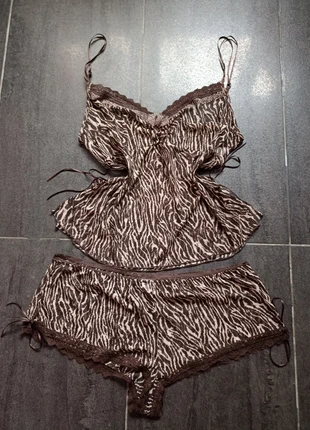 Trop joli ensemble shorty et nuisette dargeeling, marque: Darjeeling, état: Neuf sans étiquette, taille: XXL / 44 / 16, 12,00 €, 13,30 € Protection acheteurs incluse