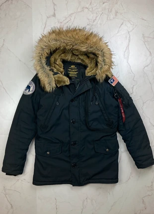 Parka N-2B Alpha Industries noir – taille S #147, marque: Alpha Industries, état: Très bon état, taille: S, 75,00 €, 79,45 € Protection acheteurs incluse