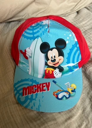 Casquette Mickey, brand: Disney, condizioni: Nuovo con cartellino, taglia: 2-3 anni, 51 cm, €2.00, €2.80 include la Protezione acquisti Pro