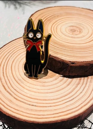 Broche Jiji, marque: Studio Ghibli, état: Très bon état, 4,50 €, 5,43 € Protection acheteurs incluse