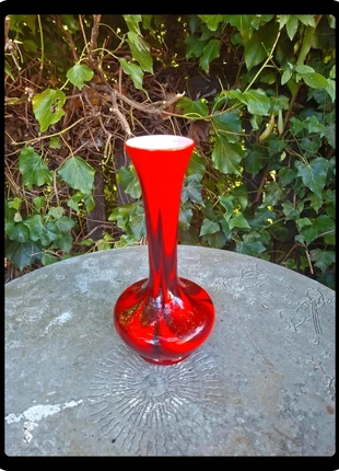 Vase vintage en verre soufflé rouge style Murano – 24 cm, marque: Vintage Chic, état: Très bon état, 17,00 €, 18,55 € Protection acheteurs incluse
