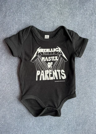 Metallica romper, brand: Metallica, condizioni: Nuovo senza cartellino, taglia: 1-3 mesi / 56 cm, €3.00, €3.85 include la Protezione acquisti
