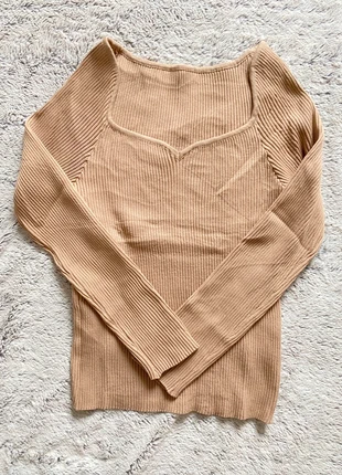 Pull beige décolleté col carré Shein taille M-38, marque: Shein, état: Très bon état, taille: M / 38 / 10, 6,00 €, 7,00 € Protection acheteurs incluse