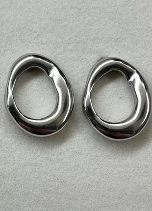 Orecchini geometrici, brand: INOX, condizioni: Nuovo senza cartellino, €8.00, €9.10 include la Protezione acquisti