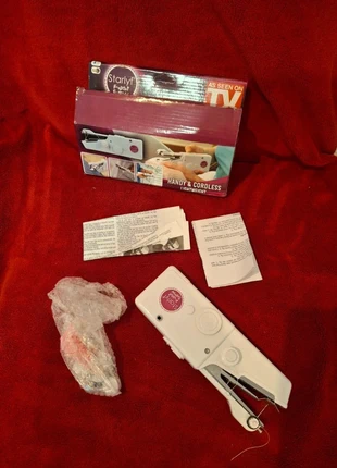 Machine a coudre portable starlyf fait sew, marca: Starlyf, estado: Muito bom, €7.00, €8.05 inclui Proteção do Comprador