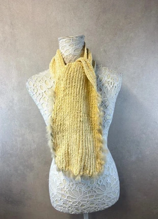 Écharpe jaune paille effet moumoute – Sans marque – Lot MI19, état: Très bon état, 4,60 €, 5,53 € Protection acheteurs (Pro) incluse