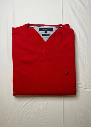 Pull coll v Tommy Hilfiger homme rouge taille L logo brodé sur la poitrine, marque: Tommy Hilfiger, état: Très bon état, taille: L, 30,00 €, 32,20 € Protection acheteurs incluse