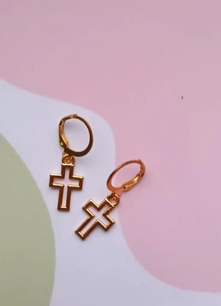 Goudkleurige cross/ kruis oorbellen, merk: My Jewellery, staat: Goed, € 1,75, € 2,54 inclusief Kopersbescherming