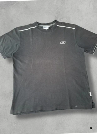 T-shirt Reebok vintage noir logo brodé – taille L, brand: Reebok, condizioni: Ottime, taglia: L, €11.90, €13.20 include la Protezione acquisti Pro