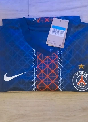 Maillot foot Paris Ousmane Dembele 10 Neuf Taille M, marque: Football, état: Neuf avec étiquette, taille: M, 28,00 €, 30,10 € Protection acheteurs incluse