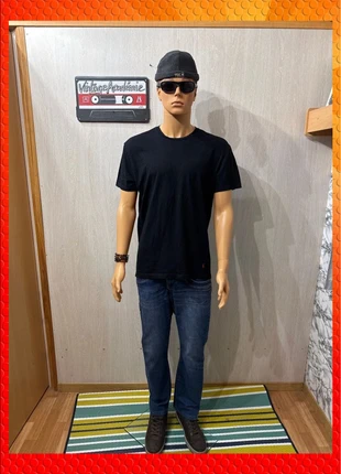 Tee-shirt Ralph Lauren noir Taille L. #118, marque: Ralph Lauren, état: Bon état, taille: L, 10,00 €, 11,20 € Protection acheteurs (Pro) incluse