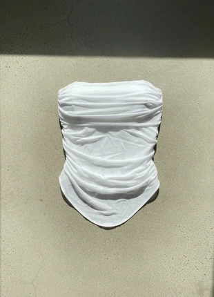 Corset Blanc Froncé Épuré – Élégant / Y2K / Chic Minimaliste / Doux, marque: Mira, état: Très bon état, taille: M / 38 / 10, 49,90 €, 53,10 € Protection acheteurs (Pro) incluse