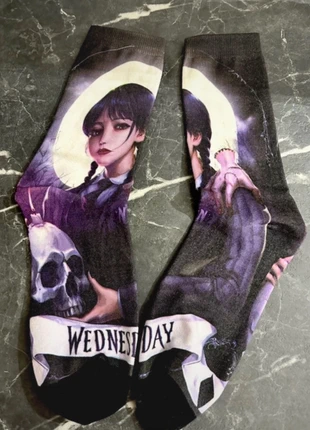 Mercoledì calzini, brand: Wednesday, condizioni: Nuovo con cartellino, taglia: Taglia unica, €5.00, €5.95 include la Protezione acquisti