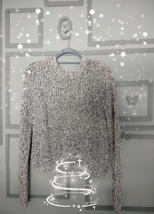 🎁🎄Maglia H&M in Perfette Condizioni - Un Regalo di Comfort! Taglia S/M, marke: H&M, zustand: Neu, größe: XS / 34 / 6, 6,00 €, 7,00 € inklusive Vinted-Käuferschutz