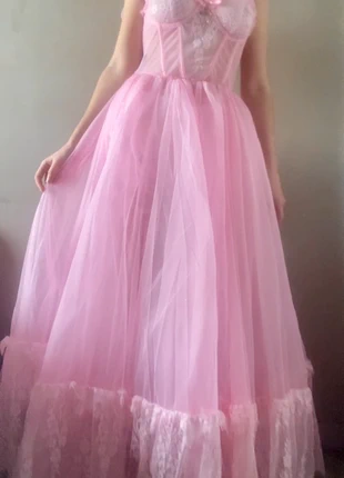 Dolls kill robe maxi rose en dentelle, marque: Dolls Kill, état: Neuf sans étiquette, taille: S / 36 / 8, 75,00 €, 79,45 € Protection acheteurs incluse