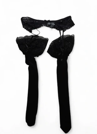 Porte-jarretelles noir en dentelle Etam • Taille L • Élégant & sexy, marque: Etam, état: Très bon état, 8,00 €, 9,10 € Protection acheteurs (Pro) incluse