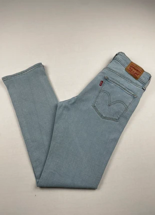 Jean Levis bleu claire coupe droite W27 L30, marke: Levi's, zustand: Sehr gut, größe: M / 38 / 10, 17,50 €, 19,08 € inklusive Vinted-Käuferschutz