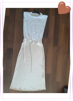 Robe Zara xs, brand: Zara, condition: Good, size: XS / 34 / 6, €5.00, €5.95 includes Buyer Protection