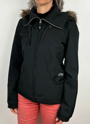 Veste/Impermeable Roxy Noir Capuche fourrure logo brodé Taille M, marca: Roxy, estado: Muito bom, tamanho: M / 38 / 10, €35.00, €37.45 inclui Proteção do Comprador Pro