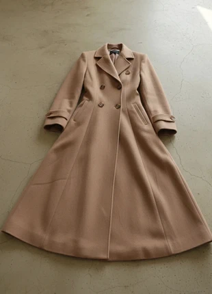 Manteau long élégant camel – coupe évasée, chic, automne hiver, raffiné, marque: Maison Éliane d’Hiver, état: Très bon état, taille: M / 38 / 10, 139,90 €, 147,60 € Protection acheteurs (Pro) incluse