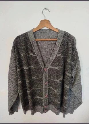 Gilet ample vintage en maille gris, brand: Vintage Dressing, condition: Very good, size: XL, €15.00, €16.45 includes Buyer Protection Pro