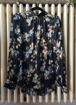 H&M printed sheer blouse, brand: H&M, condition: Very good, size: M / 38 / 10, €3.00, €3.85 includes Buyer Protection