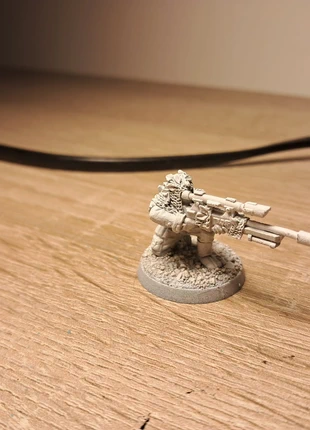 Warhammer 40k astra militarum colonel schaeffer's last chancers sniper / scope, marque: Games Workshop, état: Très bon état, 15,00 €, 16,45 € Protection acheteurs incluse