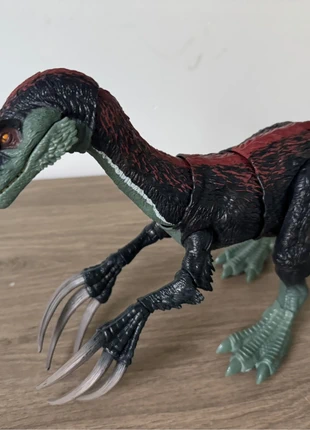 Figurine dinosaure grandes griffes therizinosaure Jurassic World, brand: Jurassic World, condition: Very good, size: 4 years / 104 cm, €18.00, €19.60 includes Buyer Protection