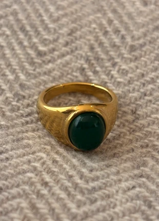 Bague dorée avec agate verte, marque: Vintage Dressing, état: Neuf sans étiquette, taille: 16,9 mm, 15,00 €, 16,45 € Protection acheteurs incluse