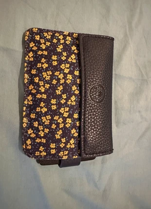 Porte carte Cabaïa, marque: Cabaïa, état: Très bon état, 9,00 €, 10,15 € Protection acheteurs incluse