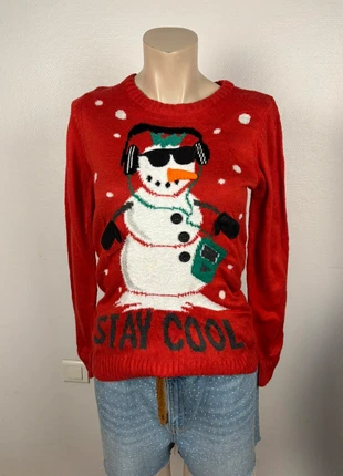 Red “Stay Cool” Snowman Christmas Sweater – Festive Knit Size S, marke: Noël, zustand: Sehr gut, größe: S / 36 / 8, 9,90 €, 11,10 € inklusive Vinted-Käuferschutz