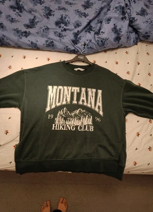 Dark green Graphic sweatshirt, brand: Primark, condition: Very good, size: S / UK 8-10, £1.00, £1.75 includes Buyer Protection