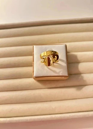 Lot de 2 magnifiques bagues doré torsadé breloque soleil en acier chirurgical neuf avec étiquette., marque: Jewels.MP, état: Neuf avec étiquette, taille: Ajustable, 10,00 €, 11,20 € Protection acheteurs incluse