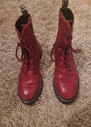 Tamaris Bikerboots maat 39 rood, marque: Tamaris, état: Bon état, taille: 39, 22,50 €, 24,33 € Protection acheteurs incluse