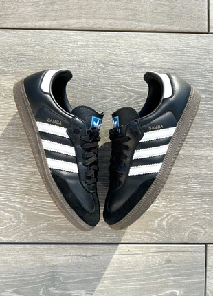 Adidas samba noir - taille 41 1/3 - très bon état, marque: adidas, état: Très bon état, taille: 41, 55,00 €, 58,45 € Protection acheteurs incluse