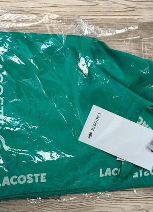 Lacoste / Foulard / Femme / Vert Émeraude, brand: Lacoste, condizioni: Ottime, €29.00, €31.15 include la Protezione acquisti