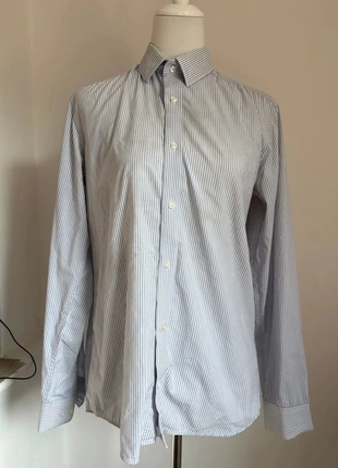 Chemise homme à rayures bleu blanc galerie lafayette en très bon état taille 40/L, brand: Lafayette, condizioni: Ottime, taglia: L, €13.00, €14.35 include la Protezione acquisti