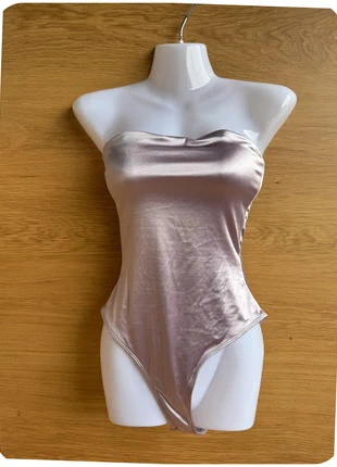 Maillot 1 pièce style bandeau métallisé lilas – Taille S approximative – Léger défaut poitrine, brand: ASOS, condition: Very good, size: Other, €5.00, €5.95 includes Buyer Protection