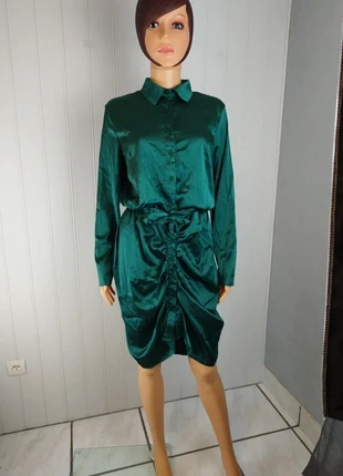 Robe chemise neuve Chicme taille XL, marque: Chic Me, état: Neuf sans étiquette, taille: XL / 42 / 14, 12,00 €, 13,30 € Protection acheteurs (Pro) incluse