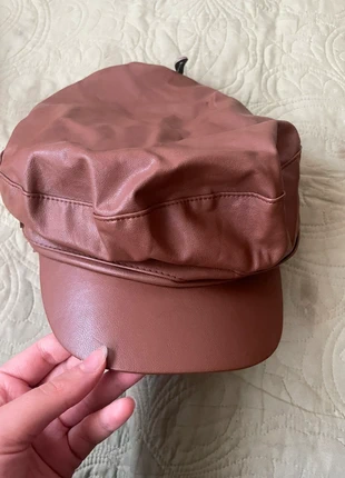 Gavroche zara neuve, marke: Zara, zustand: Neu, mit Etikett, größe: Einheitsgröße, 5,00 €, 5,95 € inklusive Vinted-Käuferschutz