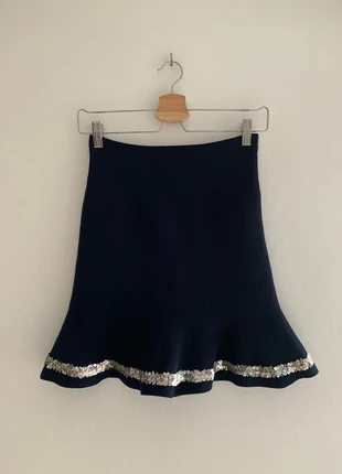 Falda corta azul marino con lentejuelas en el bajo, talla S., brand: Local, condizioni: Nuovo senza cartellino, taglia: S / IT 40 / EU 36, €8.00, €9.10 include la Protezione acquisti