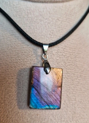 Pendentif labradorite 🌈, brand: labradorite, condition: Very good, €15.00, €16.45 includes Buyer Protection Pro