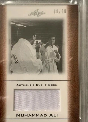 2010 Leaf Trading Card Muhammad Ali Relic Patch Card Shorts Relic Numbered, état: Très bon état, 49,00 €, 52,15 € Protection acheteurs incluse