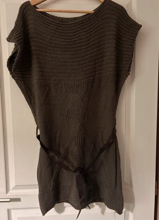 Tunique sans manche marron, état: Très bon état, taille: Taille unique, 6,00 €, 7,00 € Protection acheteurs incluse