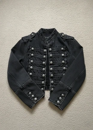 Black Military jacket silver buttons, marque: giulia vintage, état: Très bon état, taille: M, 90,00 €, 95,20 € Protection acheteurs incluse