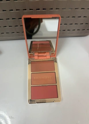 Blush cheek thrills Morphe, marque: Morphe, état: Neuf avec étiquette, 10,00 €, 11,20 € Protection acheteurs incluse