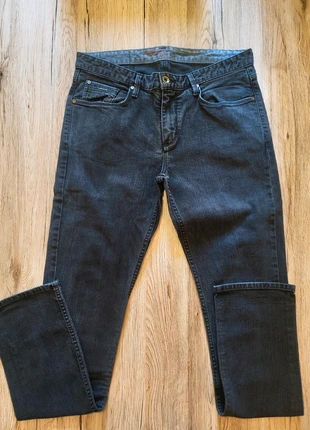 Jean Vans noir, marque: Vans, état: Très bon état, taille: W32 | FR 42, 29,00 €, 31,15 € Protection acheteurs incluse